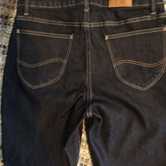 BNWOT Women’s Lee Riders Denim - Picture 5 of 5